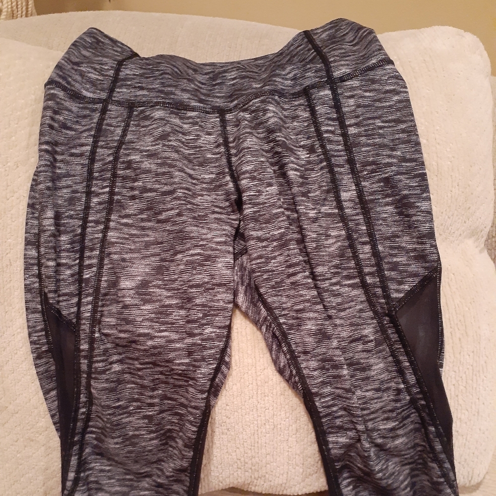 Lululemon Capri leggings
